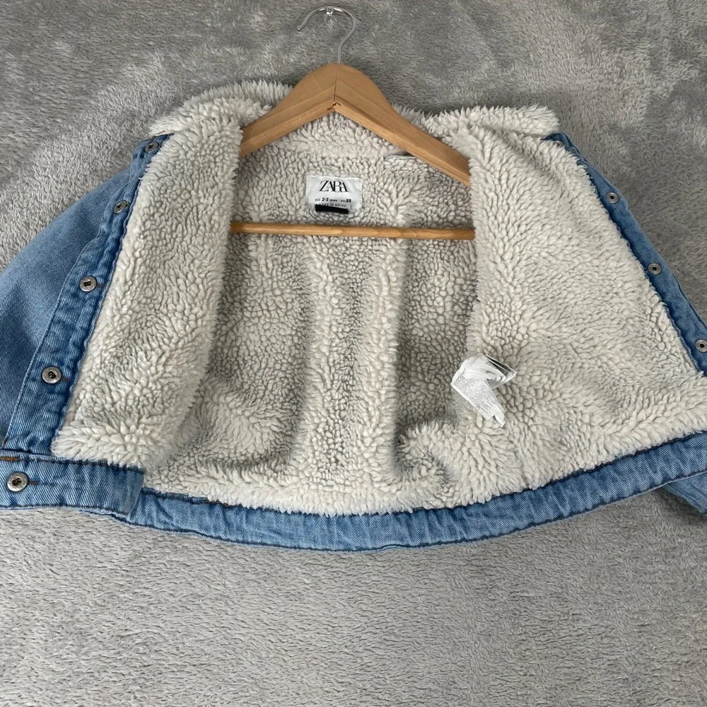 Zara disney mickey